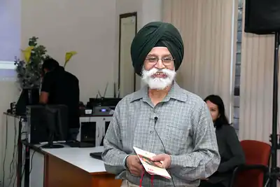 Senior faculty with turban smiling at workshop at 2nd NWHSS 2016, PGIMER Chandigarh